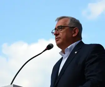 ELEIÇÕES 2026 PA | Com 97,70% das urnas apuradas, Dr. Daniel (Podemos) é eleito governador do Pará.⁣⁣ ⁣⁣ ➡️ Acompanhe a cobertura especial através das redes ou no site do Estadão.
